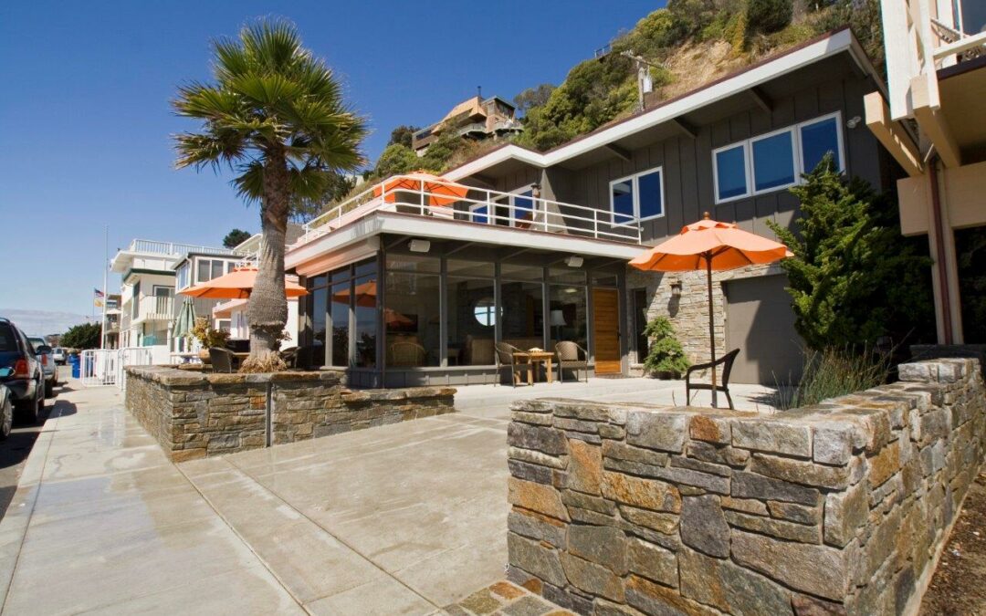 Mid-century Vacation Home Remodel in Beach Flats